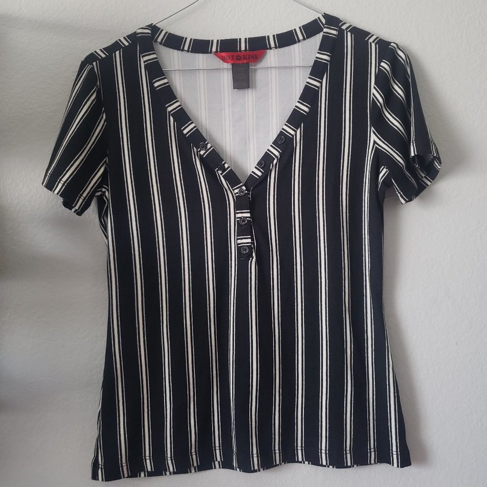 Cute black and white Strip Top
